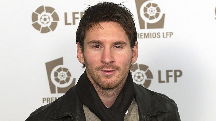 Telediario 1 - El Barça copa los premios de la LFP 2011