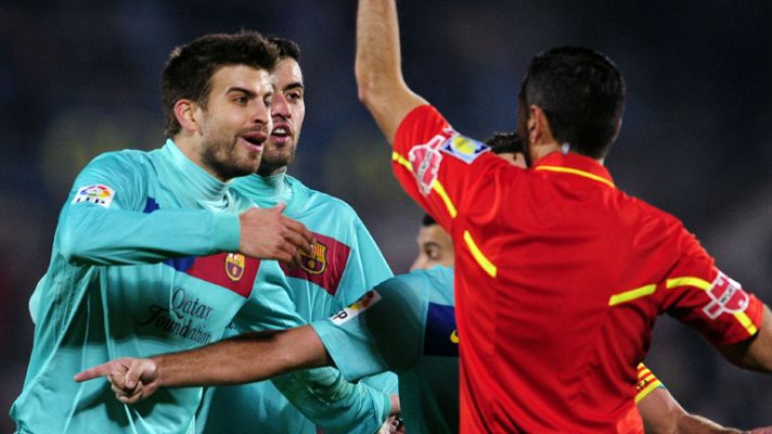 Telediario 1 - Piqué cumplirá sanción ante el Levante