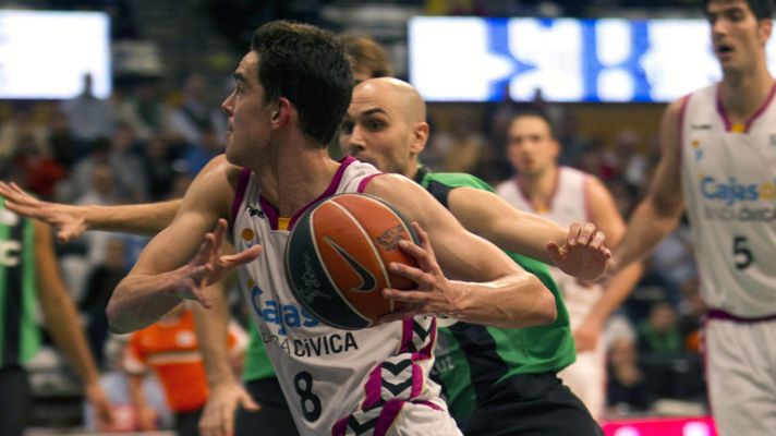 Telediario 1 - El Joventut vence y continúa con opciones a disputar la Copa del Rey