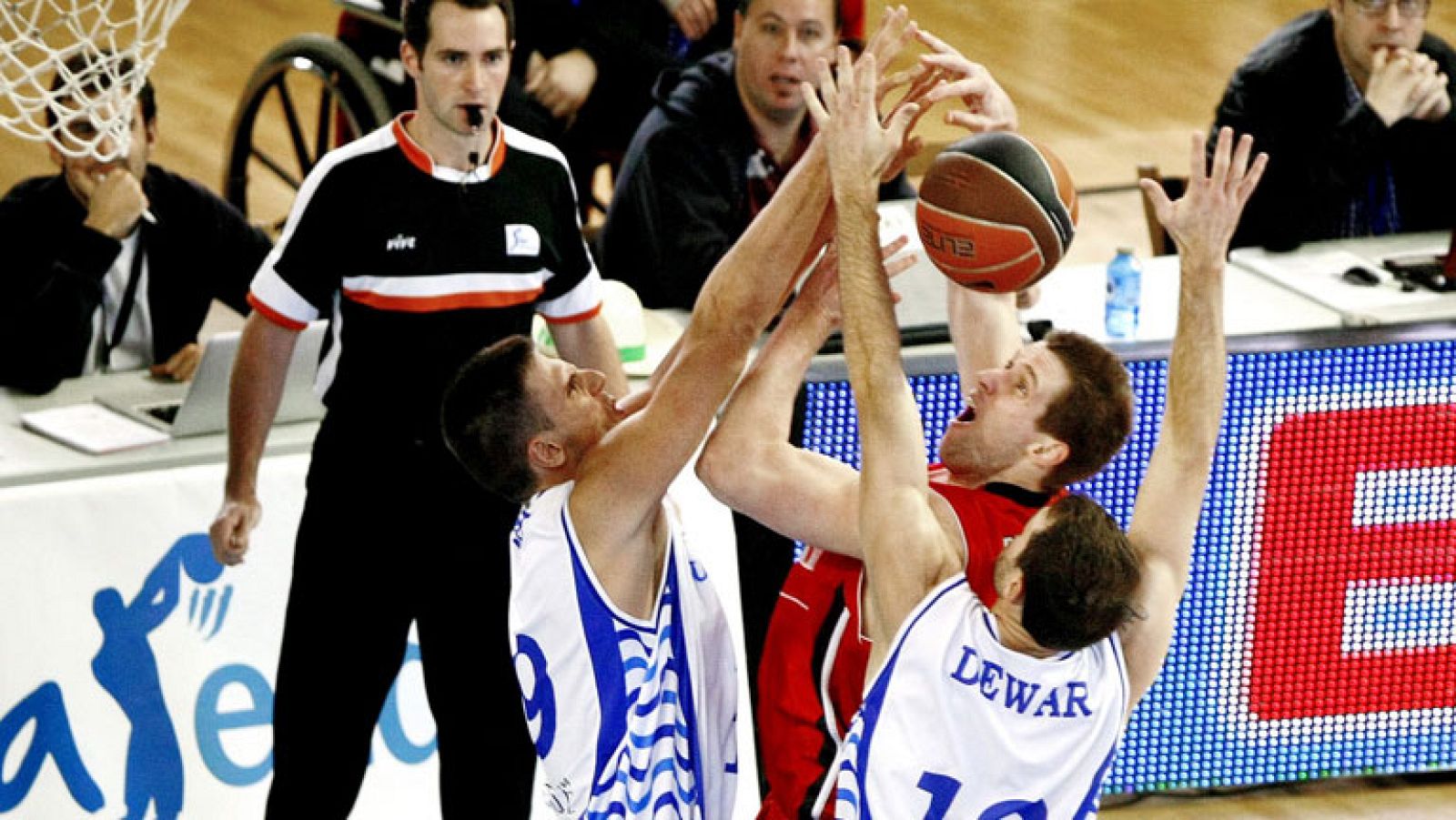 Lucentum 77-75 CAI Zaragoza - Baloncesto en RTVE | Ver