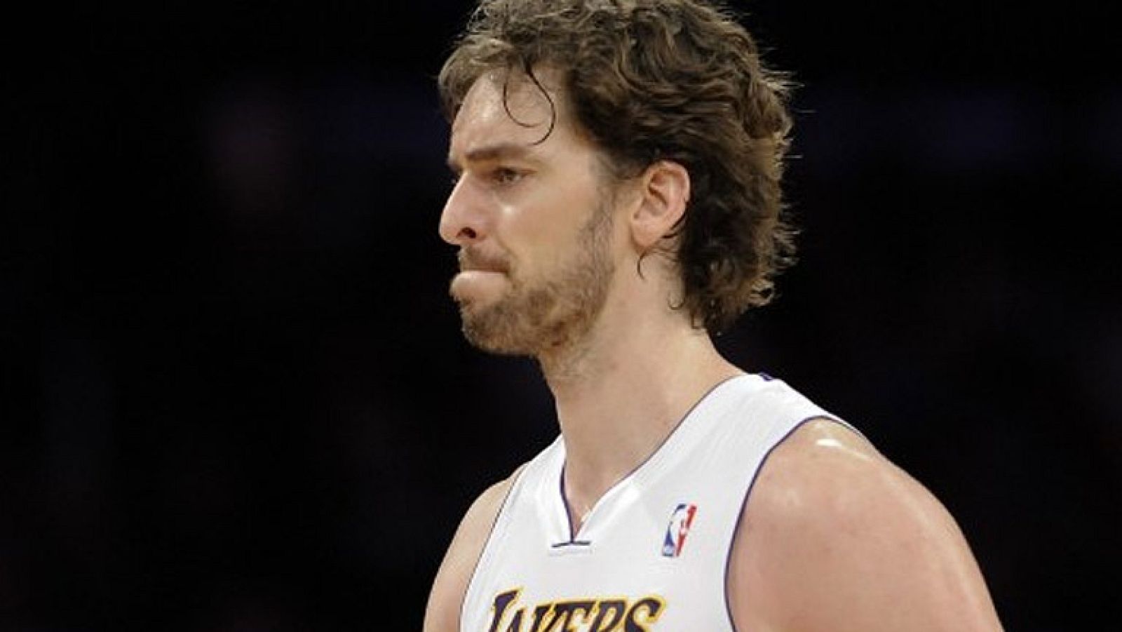 Las aspiraciones de Los Ángeles Lakers de formar su propio 'Big Three', con Kobe, Paul y Howard podrían acabar con el traspaso de Pau Gasol a los Hornets, actual equipo de Paul.