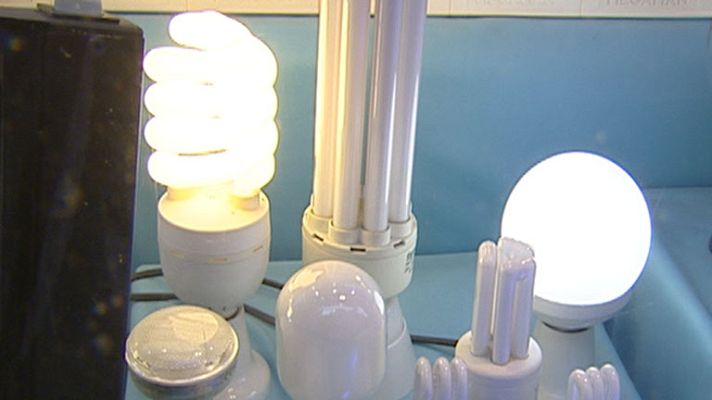 Telediario 1 - Cambio energético en las bombillas