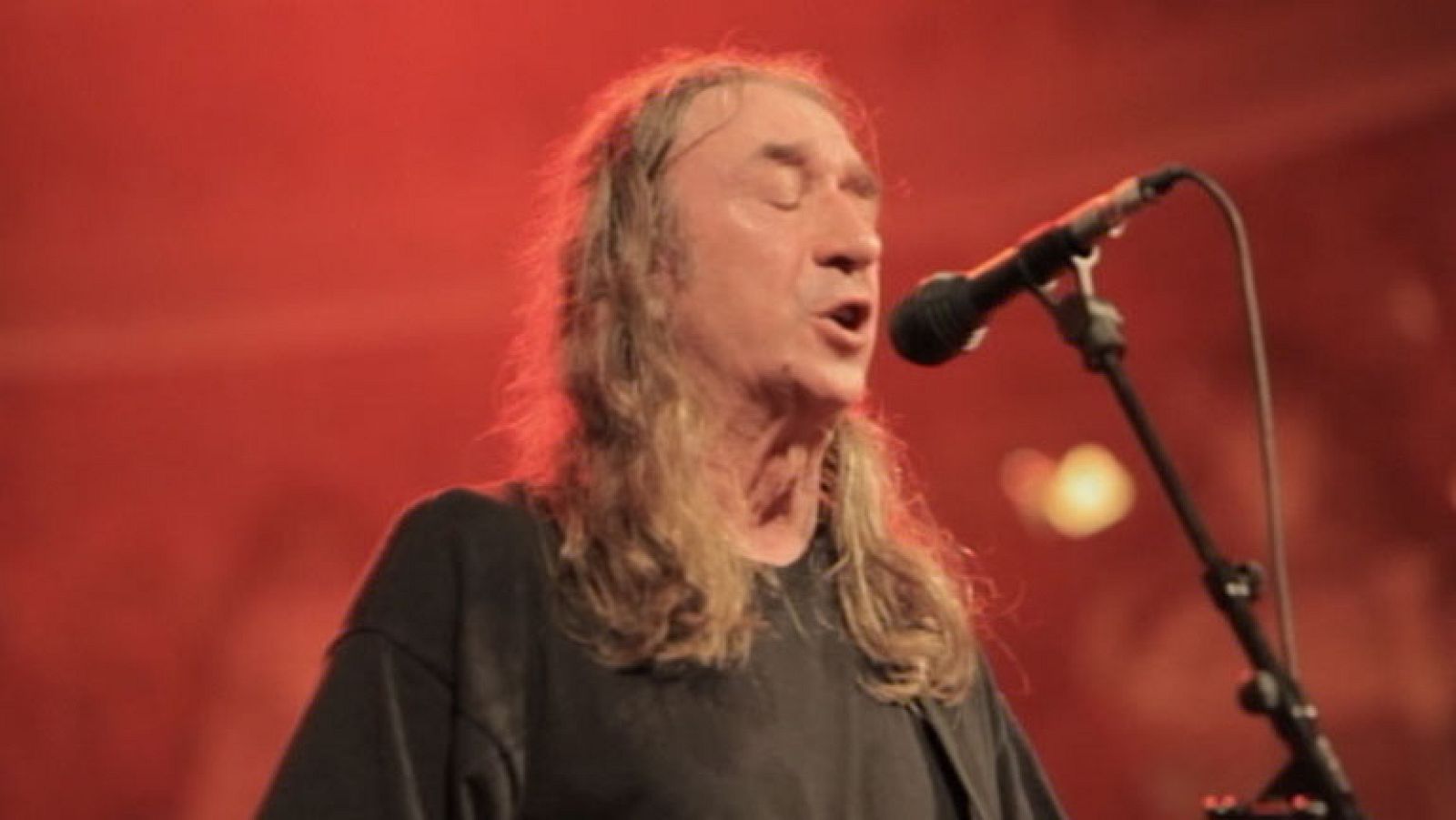 Rosendo recupera toda su discografía