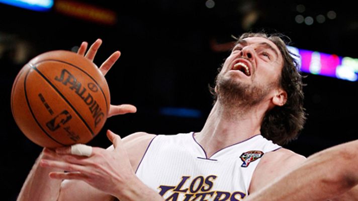 Telediario 1 - El futuro de Gasol, en el aire