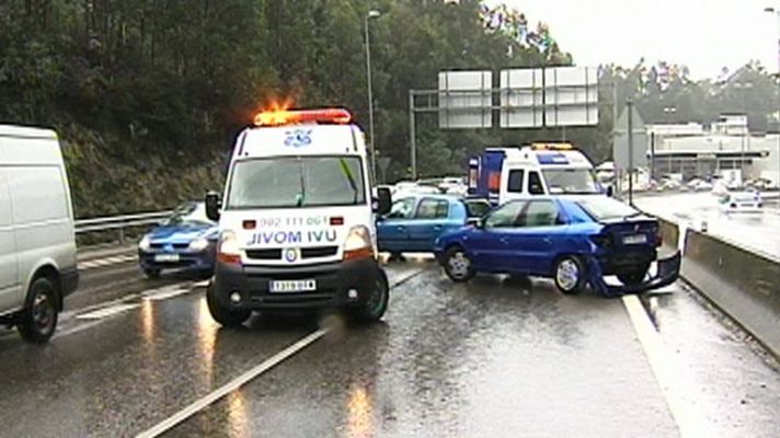 Telediario 1 - Telediario 2 en 4' - 11/12/11