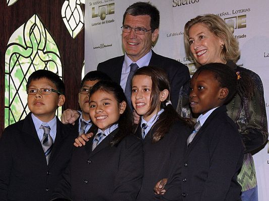 Telediario 1 - Exposición de la Lotería de Navidad