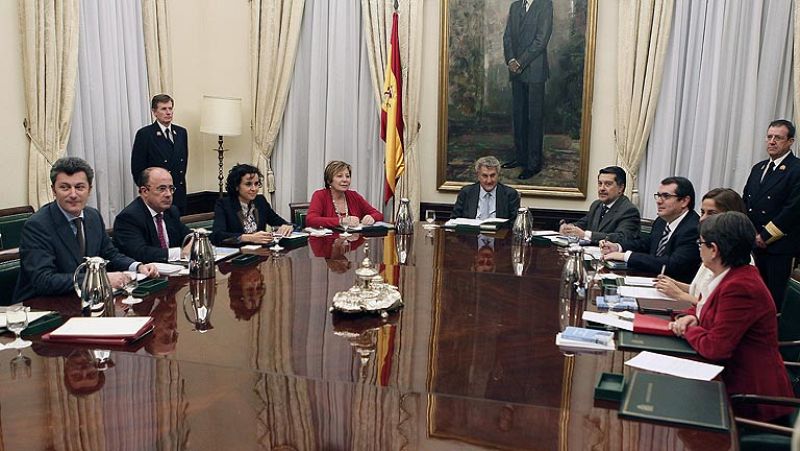 La Mesa del Congreso decidirá el jueves qué partidos formarán grupo parlamentario