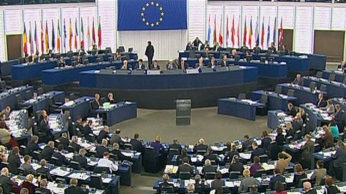 Telediario 1 - Dura sesión del Parlamento Europeo