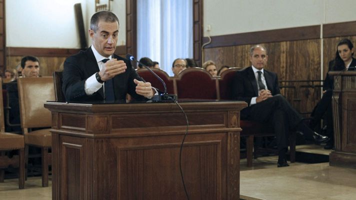 Los desayunos - Costa admite haber tenido una relación "diaria" con 'el Bigotes' pero que no tenía competencia en contratos