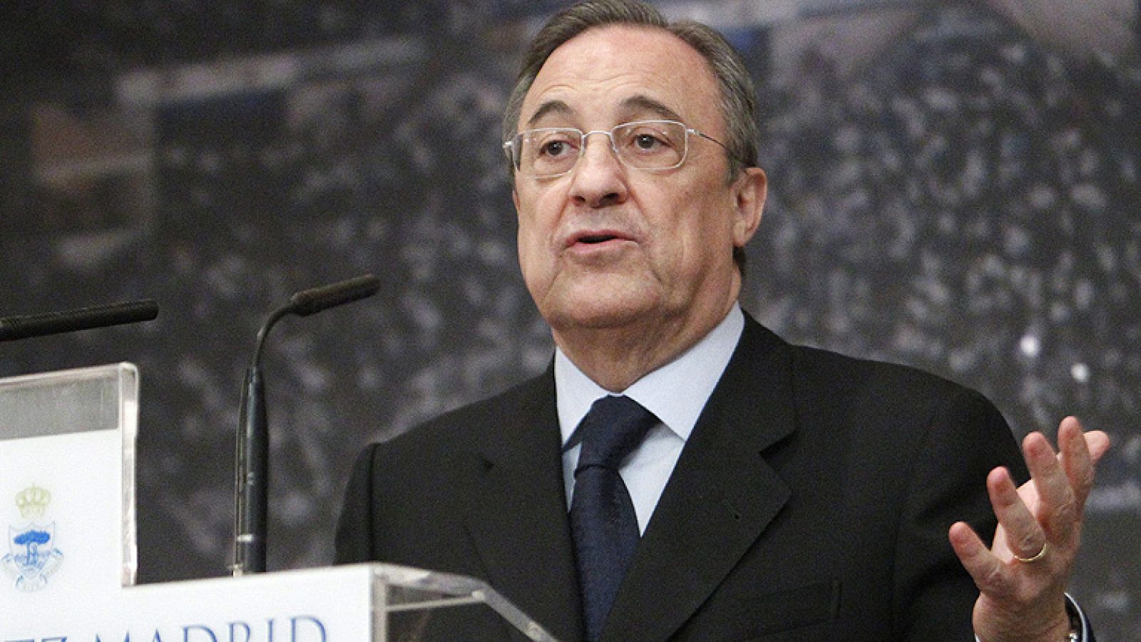 Florentino Pérez, presidente del Real Madrid, aseguró hoy que el equipo "ha dado un salto cualitativo" y que una de sus "mejores decisiones" fue fichar a José Mourinho. "La Navidad es momento de reflexión. En el terreno deportivo hemos dado un salto