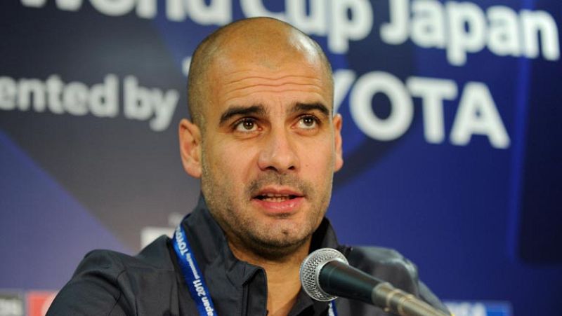 El FC Barcelona prepara su semifinal del Mundialito en Japón contra Al Sadd despejando rumores sobre la situación de David Villa en el equipo. Guardiola responde con un rotundo "miente" a la portada de 'Marca' sobre el asturiano