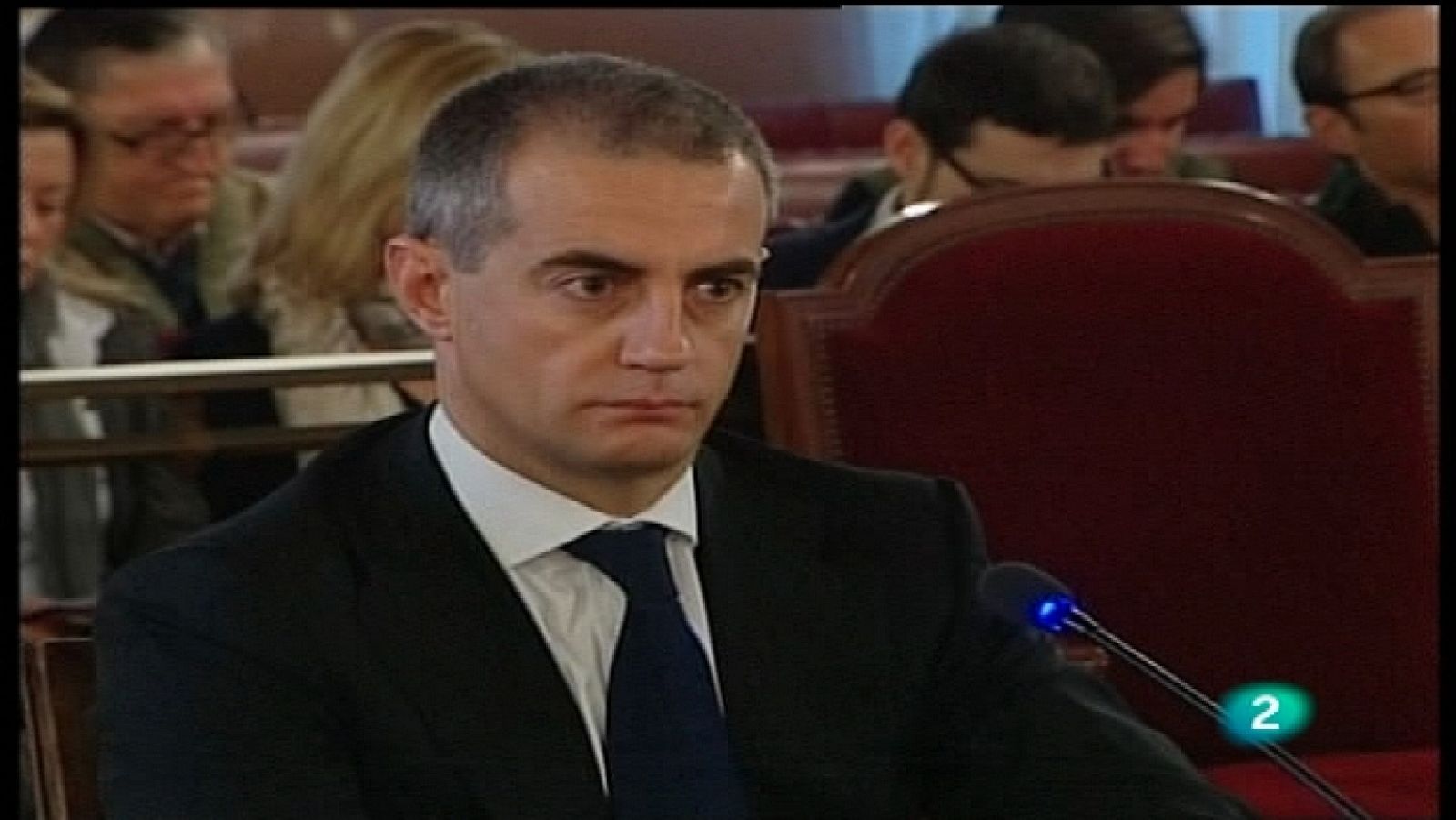 La 2 Noticias - 14/12/11 - Ver ahora