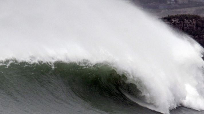 Telediario 1 - Telediario 2 en 4' - 16/12/11