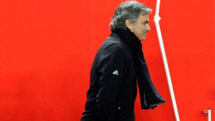 Telediario 1 - Mou:"No sé si el Barça es el mejor"