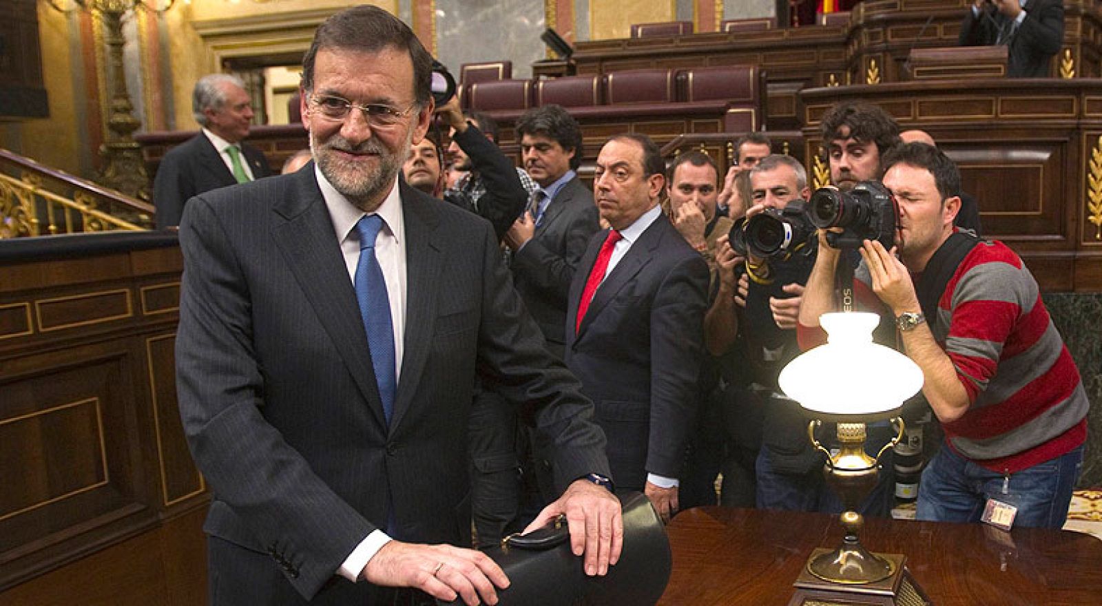 Telediario Matinal en cuatro minutos - 21/12/11 | Ver