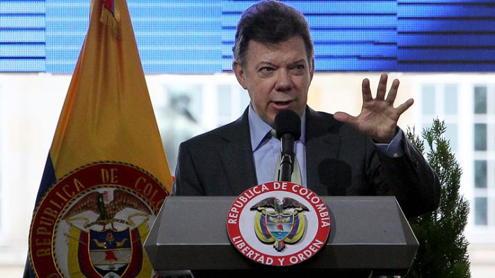 Telediario 1 - Colombia pone en marcha la ley para indemnizar a campesinos por la usurpación de tierras