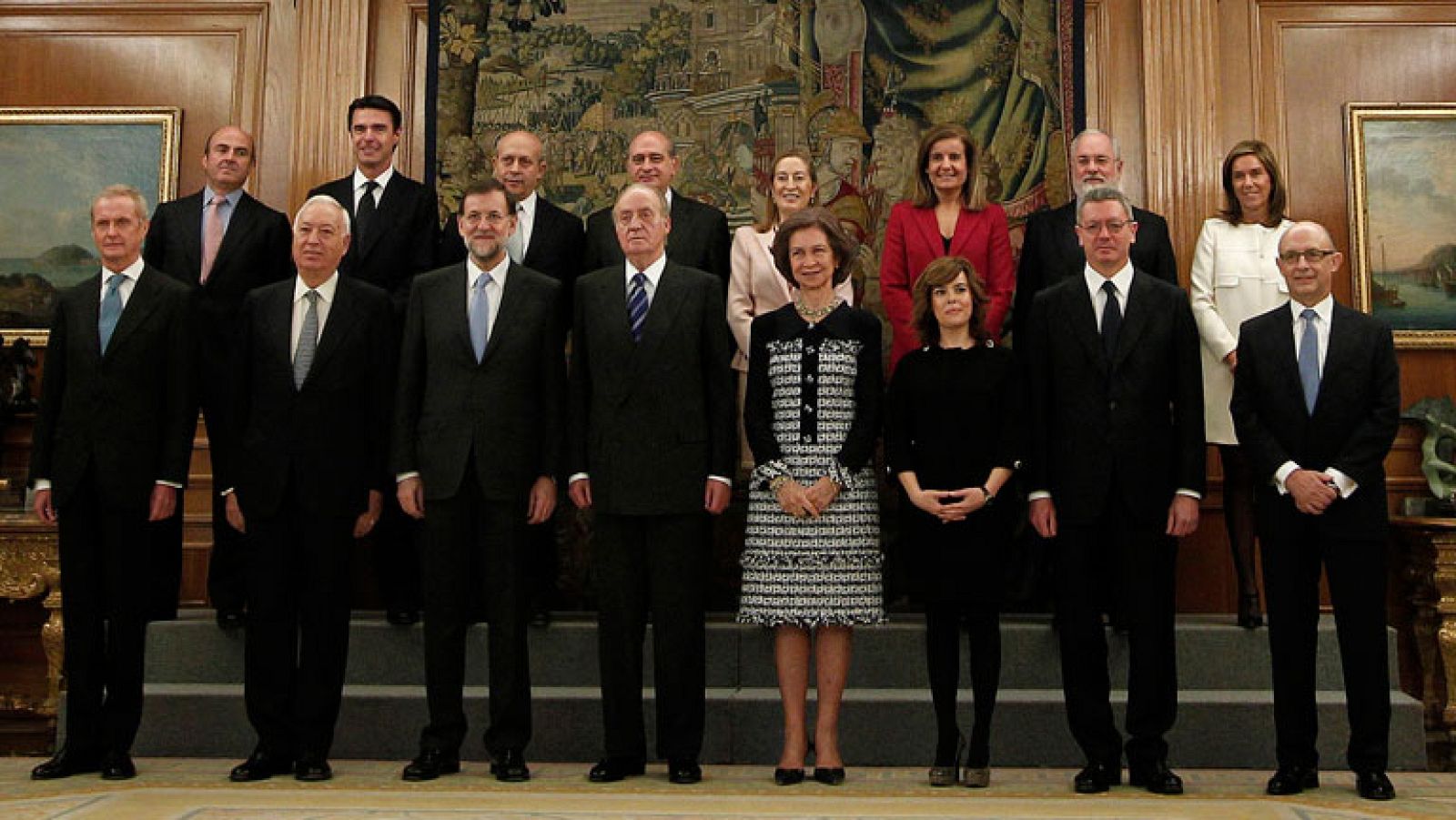 Telediario 2 en cuatro minutos - 22/12/11