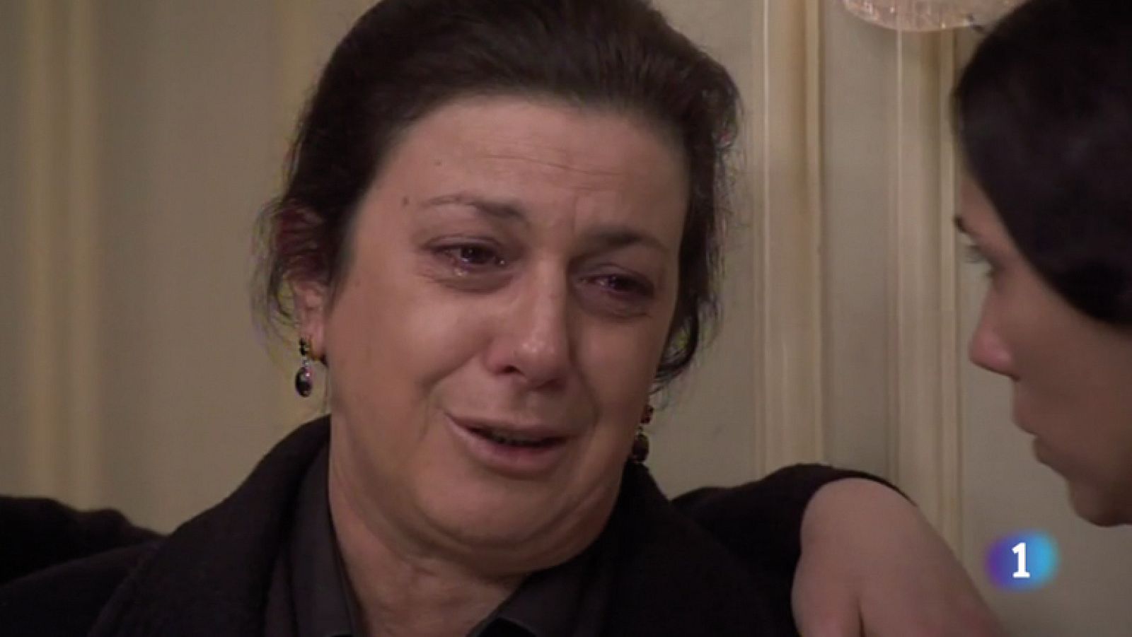 Amar - Felisa no soporta el dolor por la pérdida de Chelo