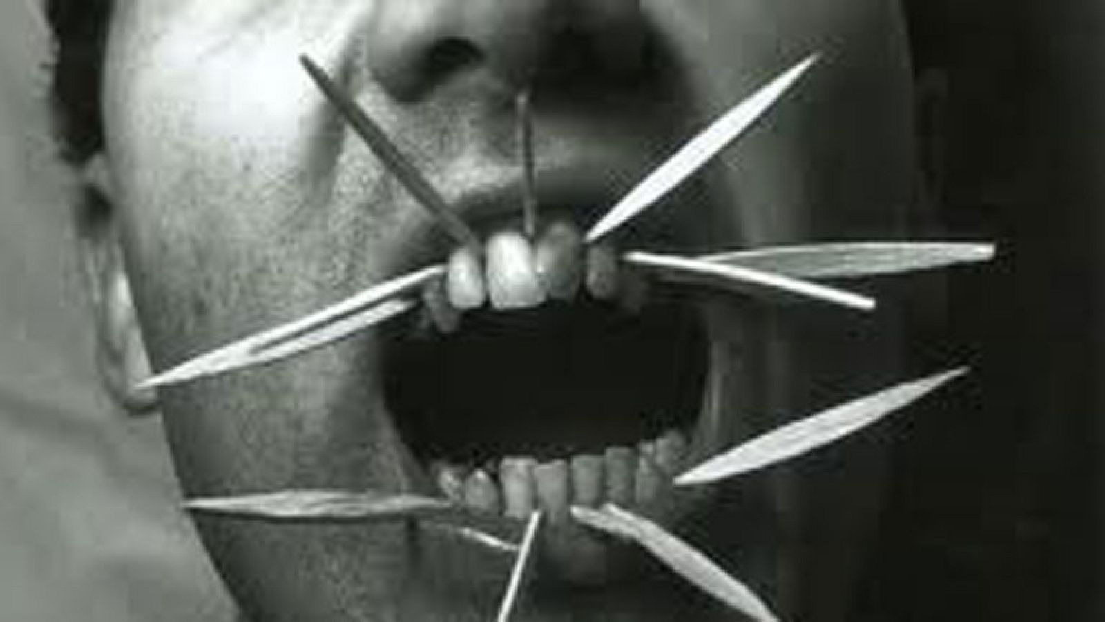 24 de febrero de 2011: Retrospectiva Pedro Garhel Museo DA2 (Salamanca) | Ver