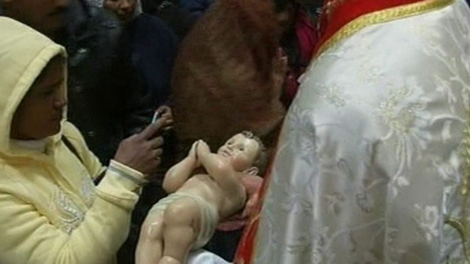 Miles de peregrinos viajan a Belén para celebrar la navidad