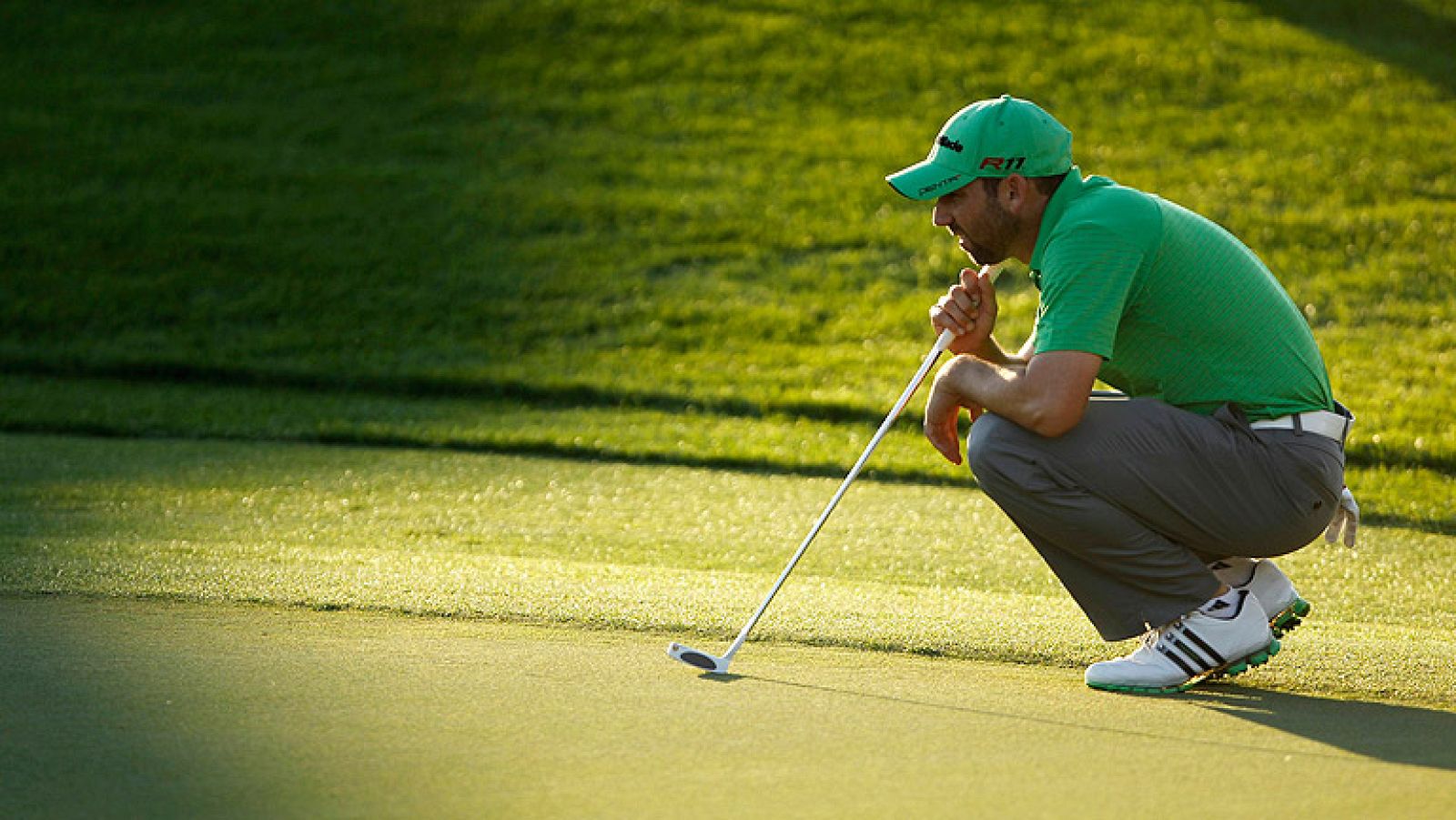 El golfista ha encadenado dos éxitos consecutivos en el Open europeo, al alzarse con los Maters de Castellón y Andalucia, en los que ha recuperado sus mejores sensaciones sobre el campo de golf. Sergio García repasa su actual momento y mira atrás en