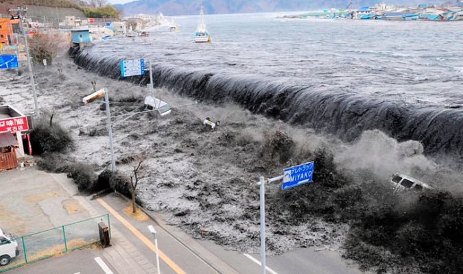 Telediario 1 - El 2011 año lleno de sucesos
