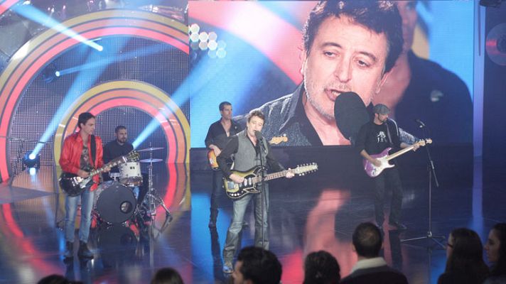 Disco del año 2011 - Actuación de Manolo García