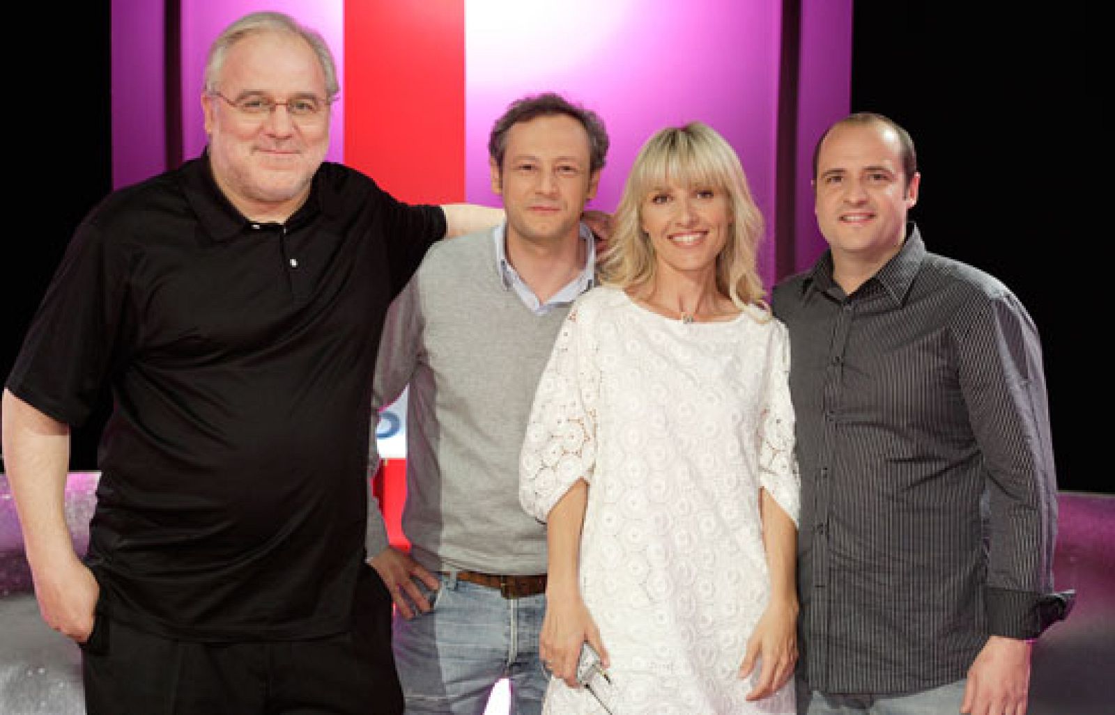 Versión Española. El pollo, el pez y el cangrejo real.