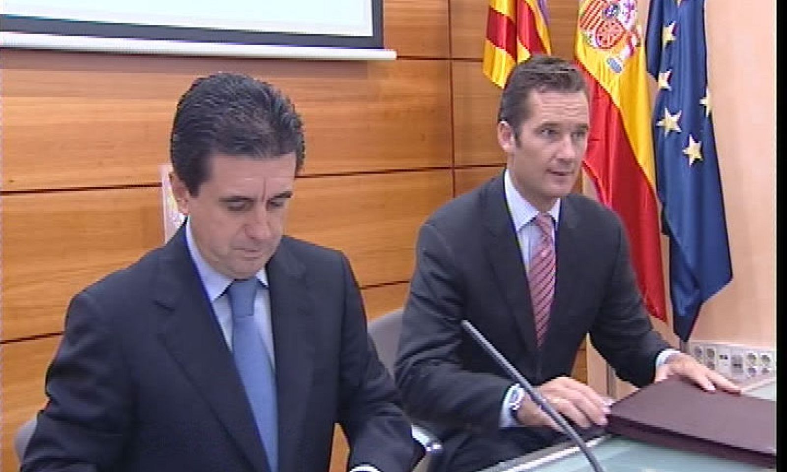 Telediario 1 en cuatro minutos - 29/12/11