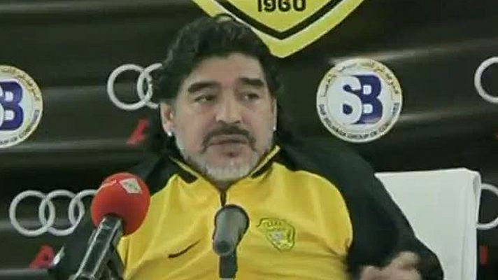 Telediario 1 - Maradona, sancionado por criticar