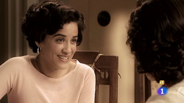 Amar en tiempos revueltos - Los últimos recuerdos para Chelo