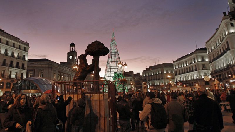 Todo preparado en Sol para recibir al 2012