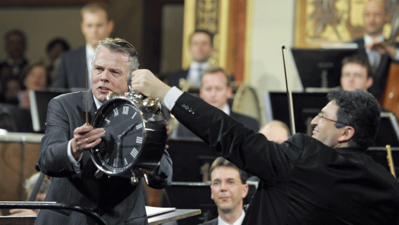 Jansons dirige con alegría y entusiasmo el Concierto de Año Nuevo