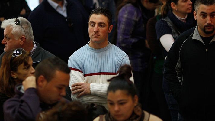 Informativo 24h - Récord de parados en 2011