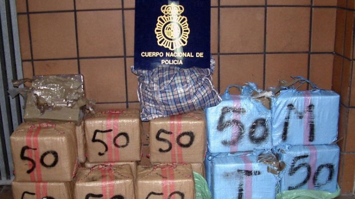 Informativo 24h - Detenidas 53 personas por transportar hachís desde Marruecos