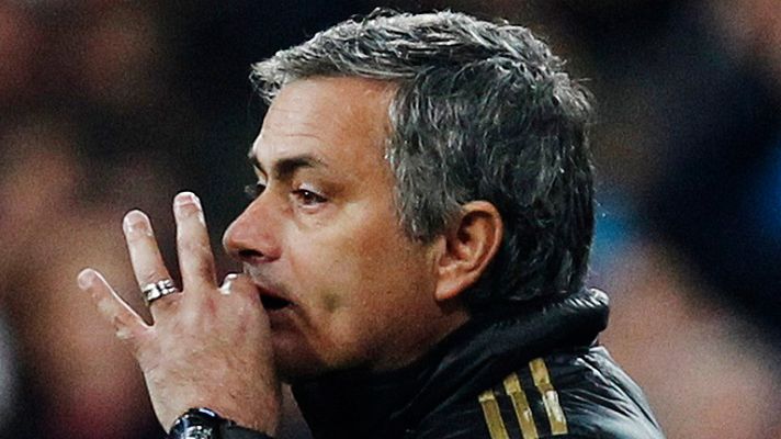 Telediario 1 - Mourinho recuerda a Toshack cuando se enfada