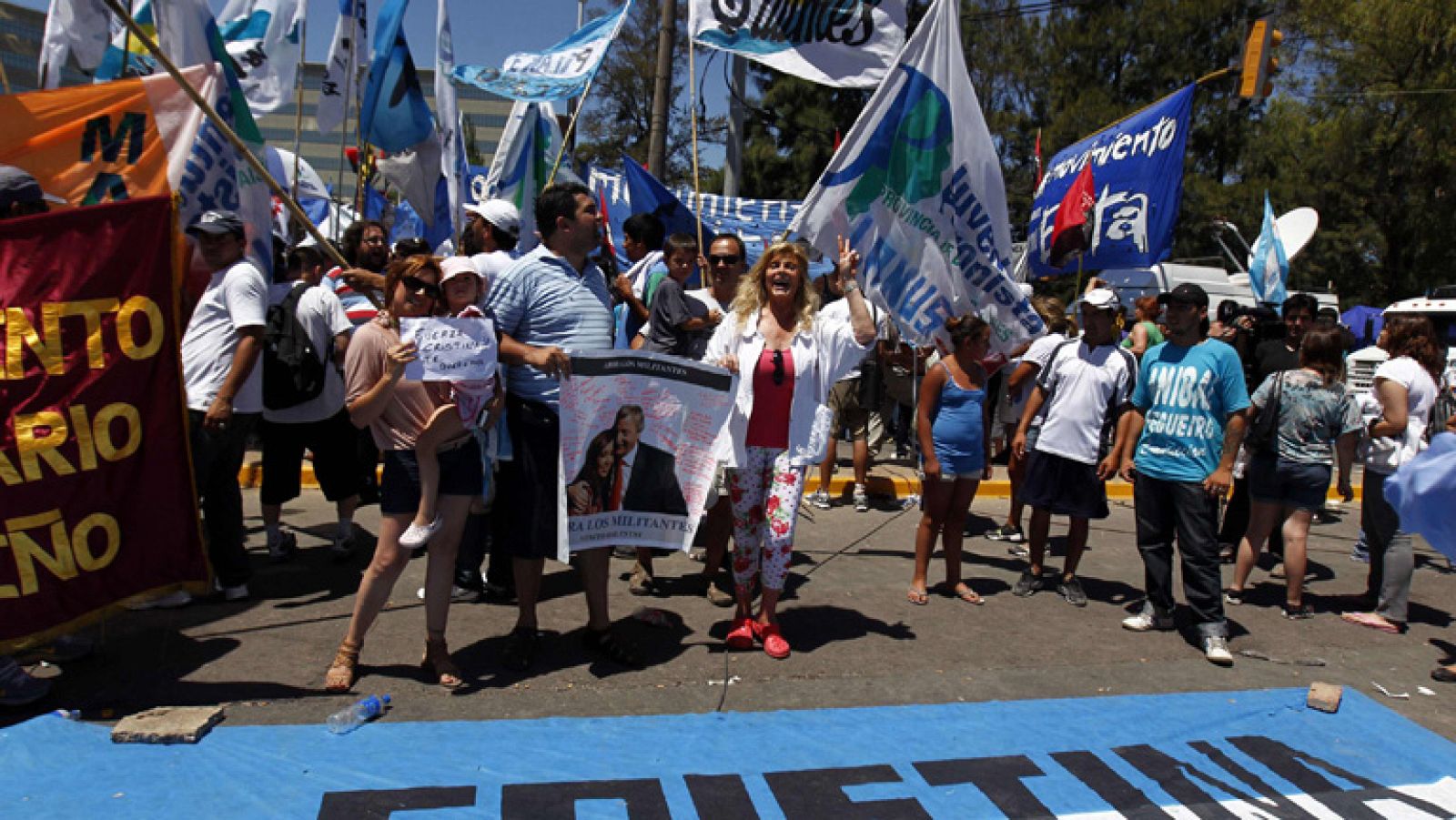 Alivio y alegría entre los seguidores de la presidenta Cristina Fernández