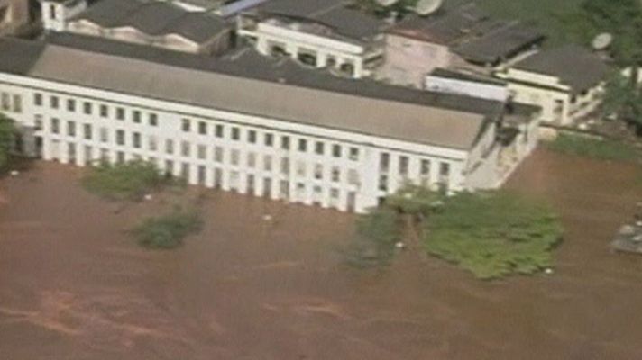 Telediario 1 - Fuertes lluvias en Brasil