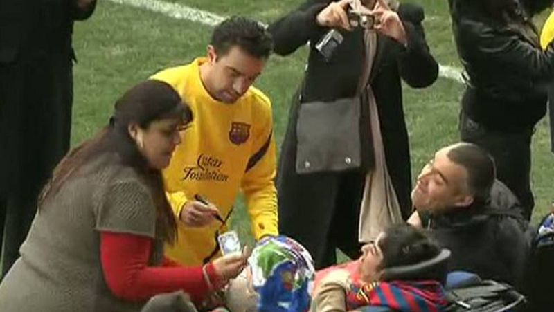 Llenazo para ver entrenar al Barça