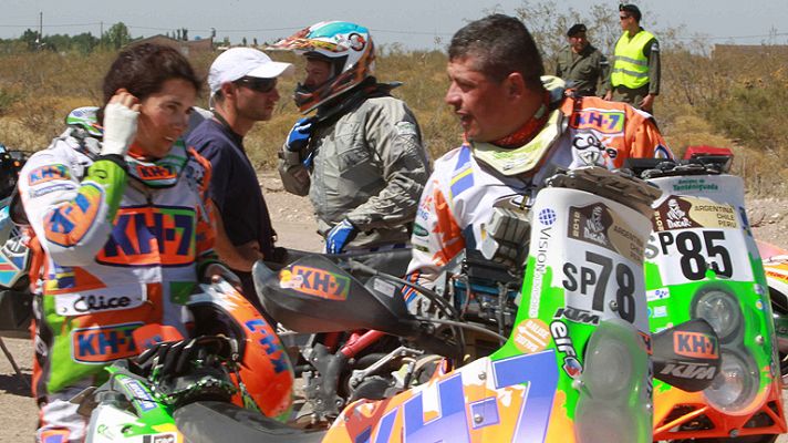 Dakar - El matrimonio Roma sufre unido en el Dakar