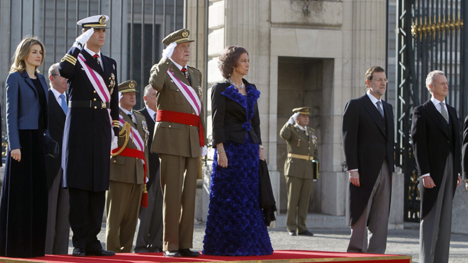 Telediario 1 en cuatro minutos - 06/01/12