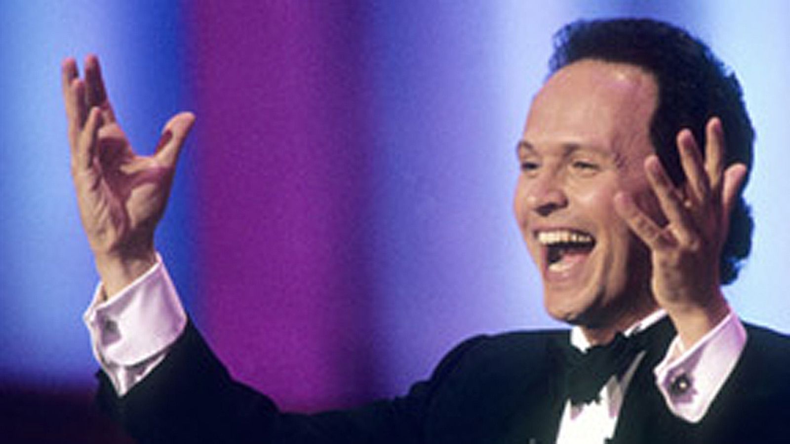 Billy Cristal será el maestro de ceremonias de los Oscar | Ver