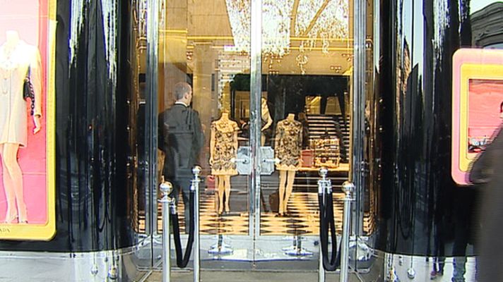 Telediario 1 - El lujo vende en España