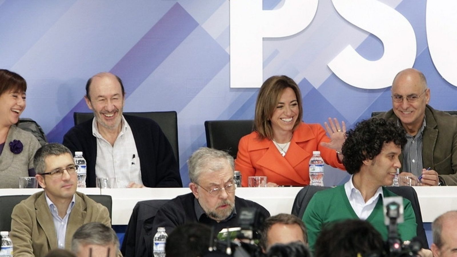 Telediario - 15 horas - 08/01/12 - Ver ahora