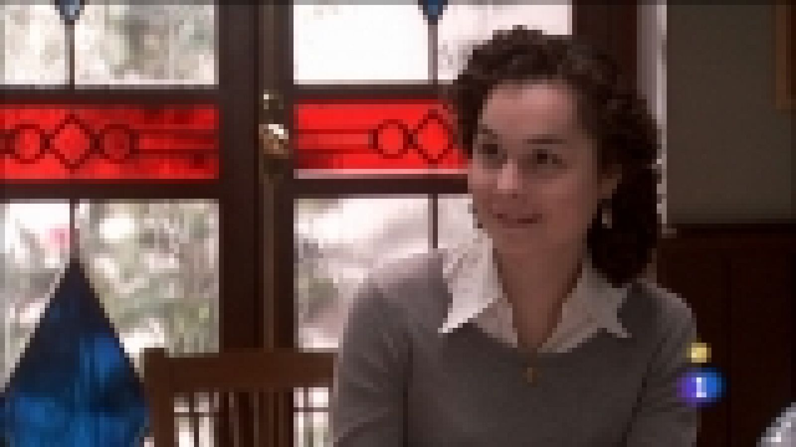 Amar en tiempos revueltos - T7 - Capítulo 88 - Asunción se muestra distante con Héctor y a la vez da largas a Bonilla - Ver ahora