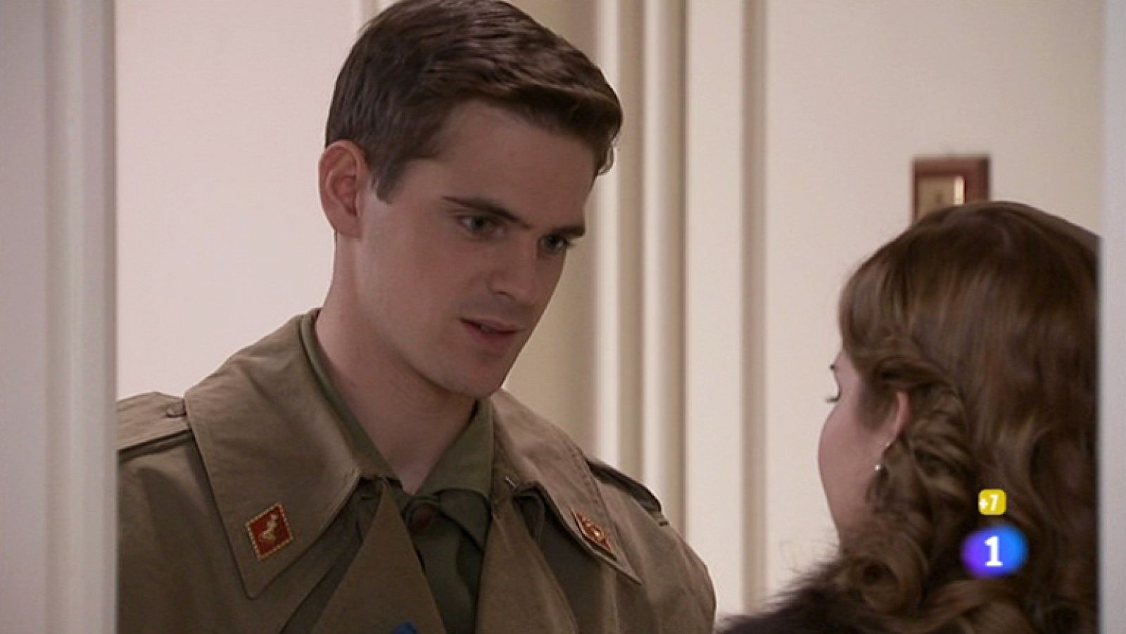 Amar - Alberto teme enamorarse de Cecilia