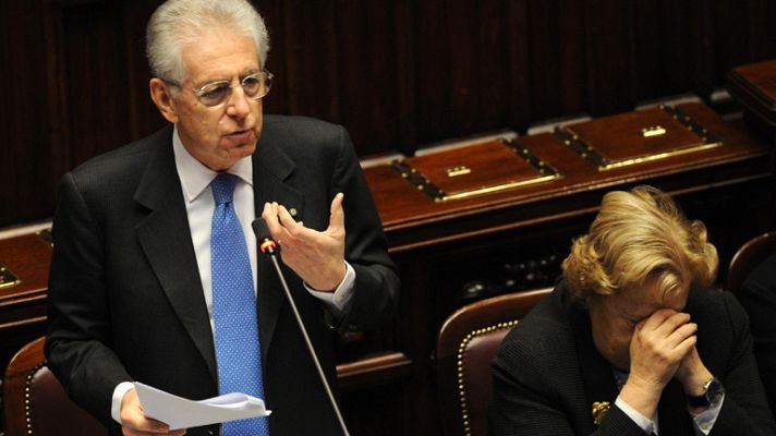 Telediario 1 - Italia paga la mitad por su deuda