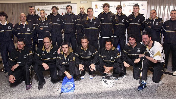 Telediario 1 - España calienta para el Europeo de balonmano