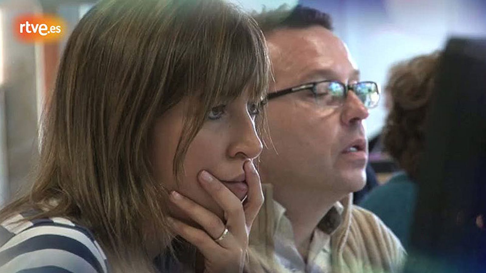 Así se elabora una noticia en la redacción de RNE | Ver