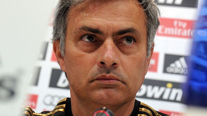 Telediario 1 - Mourinho: "No pienso en el Barcelona"